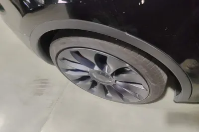 Tesla Model Y 2021, 143200 км, за 25205 USD - фото 11