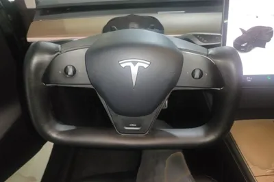 Tesla Model Y 2021, 143200 км, за 25205 USD - фото 13