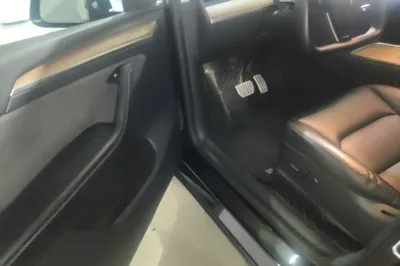 Tesla Model Y 2021, 143200 км, за 25205 USD - фото 18