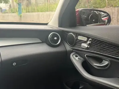 Mercedes-Benz C-Class 2018, 82000 км, за 12966.37 USD - фото 14