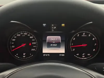 Mercedes-Benz C-Class 2018, 82000 км, за 12966.37 USD - фото 16
