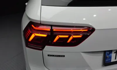 Volkswagen Tiguan 2023, 44978 км, за 18248.65 USD - фото 23