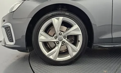 Audi A4 2020, 59444 км, за 15032.17 USD