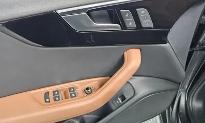 Audi A4 2020, 59444 км, за 15032.17 USD - фото 27