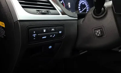 Hyundai Genesis 2016, 91114 км, за 9646.51 USD - фото 14