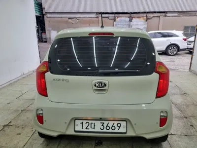 Kia Morning 2015, 57394 км, за 3479.06 USD