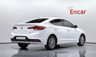 Hyundai Avante 2020, 112958 км, за 7614.55 USD