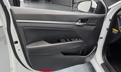Hyundai Avante 2020, 112958 км, за 7614.55 USD - фото 24