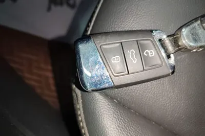 Volkswagen Passat New Energy 2020, 90000 км, за 13958 USD - фото 23
