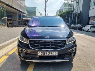 Kia Canival 2019, 109146 км, за 11027.96 USD