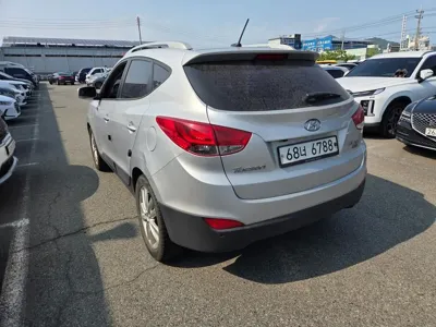 Hyundai Tucson 2013, 165419 км, за 2723.79 USD