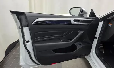 Volkswagen Arteon 2022, 21561 км, за 20491.82 USD - фото 24