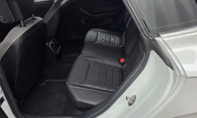 Volkswagen Arteon 2022, 21561 км, за 20491.82 USD - фото 26