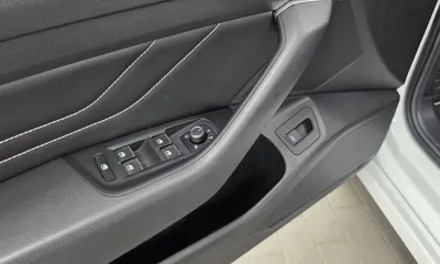 Volkswagen Arteon 2022, 21561 км, за 20491.82 USD - фото 27