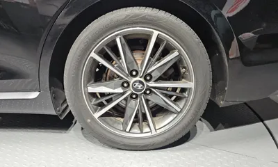Hyundai Grandeur 2020, 109888 км, за 12669.03 USD - фото 21