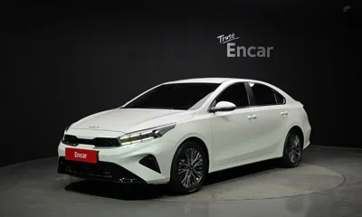 Kia K3 · 2022 год