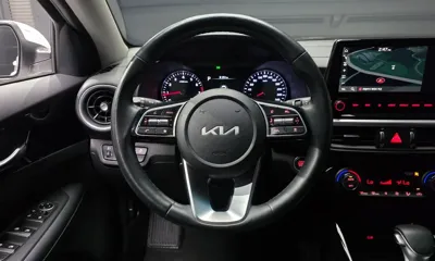 Kia K3 2022, 41896 км, за 11661.24 USD - фото 13