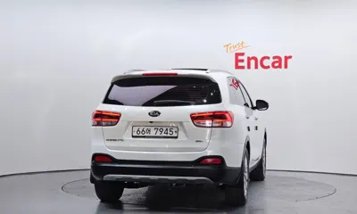 Kia Sorento 2015, 118074 км, за 8476.81 USD