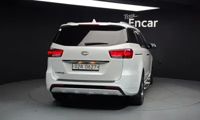 Kia Canival 2017, 90309 км, за 8125.85 USD