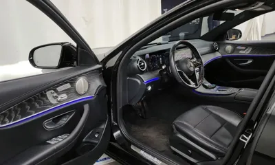 Mercedes-Benz E-Class 2022, 53250 км, за 27483.42 USD - фото 10