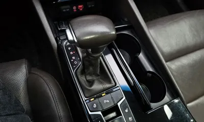 Kia K7 2016, 166534 км, за 6607.2 USD - фото 9