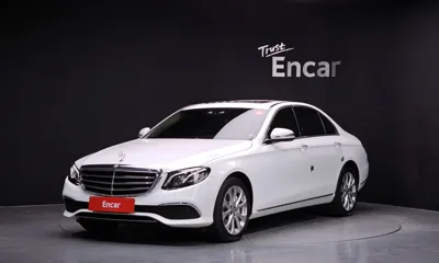 Mercedes-Benz E-Class · 2017 год