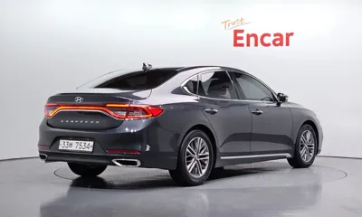 Hyundai Grandeur 2018, 101877 км, за 7670.8 USD