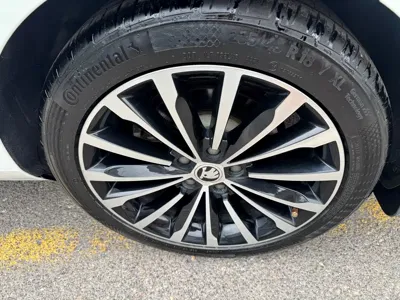 Skoda Superb 2018, 50000 км, за 8531.13 USD - фото 10