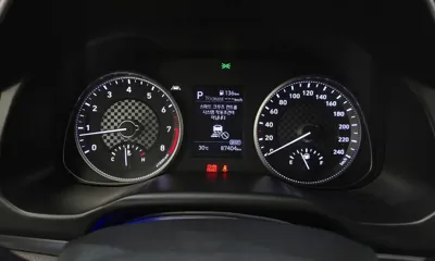 Hyundai Avante 2019, 87404 км, за 7811.47 USD - фото 8