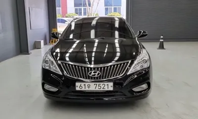 Hyundai Grandeur 2015, 154004 км, за 4944.06 USD