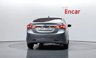 Hyundai Avante 2013, 39441 км, за 3834.43 USD