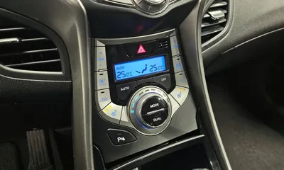 Hyundai Avante 2013, 39441 км, за 3834.43 USD - фото 15