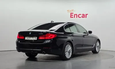 BMW 5-Series 2020, 115587 км, за 14763.03 USD