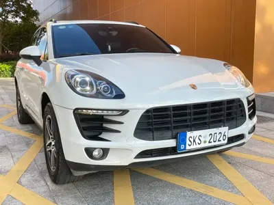 Porsche Macan 2017, 123000 км, за 14572.56 USD