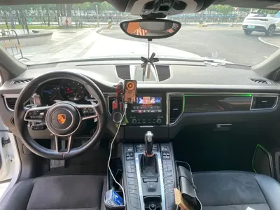 Porsche Macan 2017, 123000 км, за 14680.85 USD - фото 8