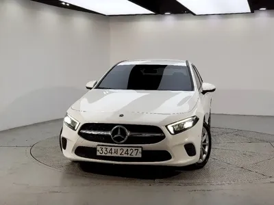 Mercedes-Benz A-Class 2020, 98847 км, за 10749.19 USD