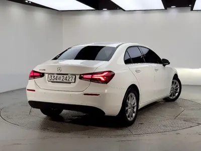 Mercedes-Benz A-Class 2020, 98847 км, за 10749.19 USD