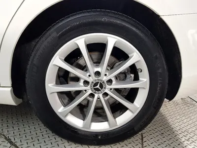 Mercedes-Benz A-Class 2020, 98847 км, за 10749.19 USD - фото 20