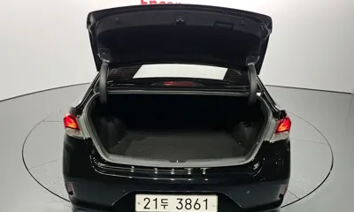 Hyundai Sonata 2019, 119842 км, за 6831.32 USD - фото 20