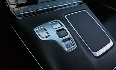 Hyundai Grandeur 2023, 79599 км, за 18508.74 USD - фото 9