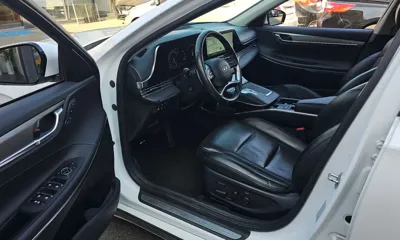Hyundai Grandeur 2023, 79599 км, за 18508.74 USD - фото 11