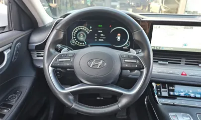 Hyundai Grandeur 2023, 79599 км, за 18508.74 USD - фото 13