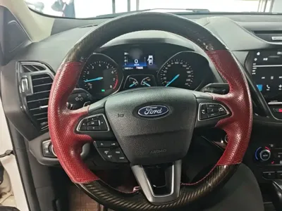 Ford Kuga 2017, 68600 км, за 6483.18 USD - фото 11