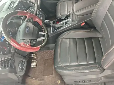 Ford Kuga 2017, 68600 км, за 6483.18 USD - фото 16