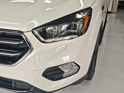 Ford Kuga 2017, 68600 км, за 6483.18 USD - фото 24