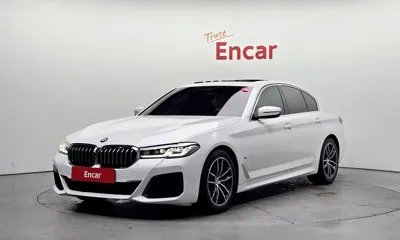 BMW 5-Series · 2021 год