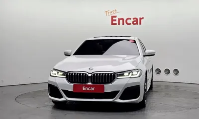 BMW 5-Series 2021, 40135 км, за 24329.13 USD