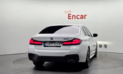 BMW 5-Series 2021, 40135 км, за 24329.13 USD