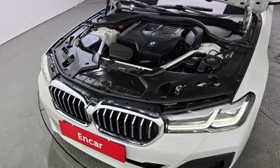 BMW 5-Series 2021, 40135 км, за 24329.13 USD - фото 6