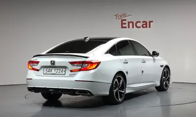 Honda Accord 2018, 84762 км, за 12685.41 USD